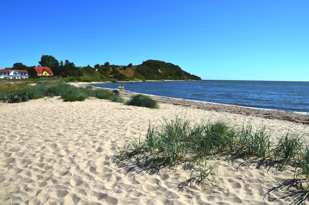 Strandapartment-Mondfisch An Der Ostsee Thiessow Bilik gambar